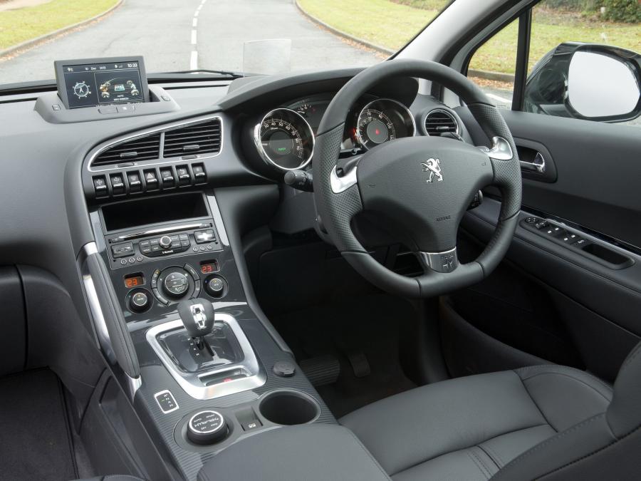  Peugeot 3008 HYbrid4 2014 года  (UK) (фото 7 из 7)